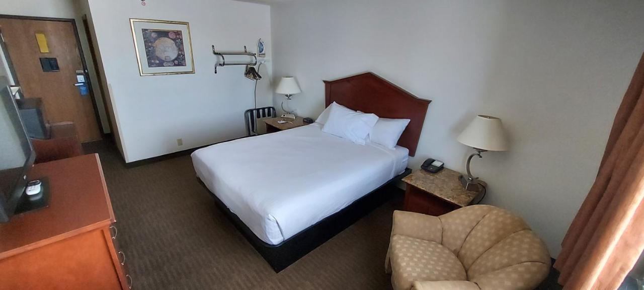 Days Inn By Wyndham Willmar Εξωτερικό φωτογραφία